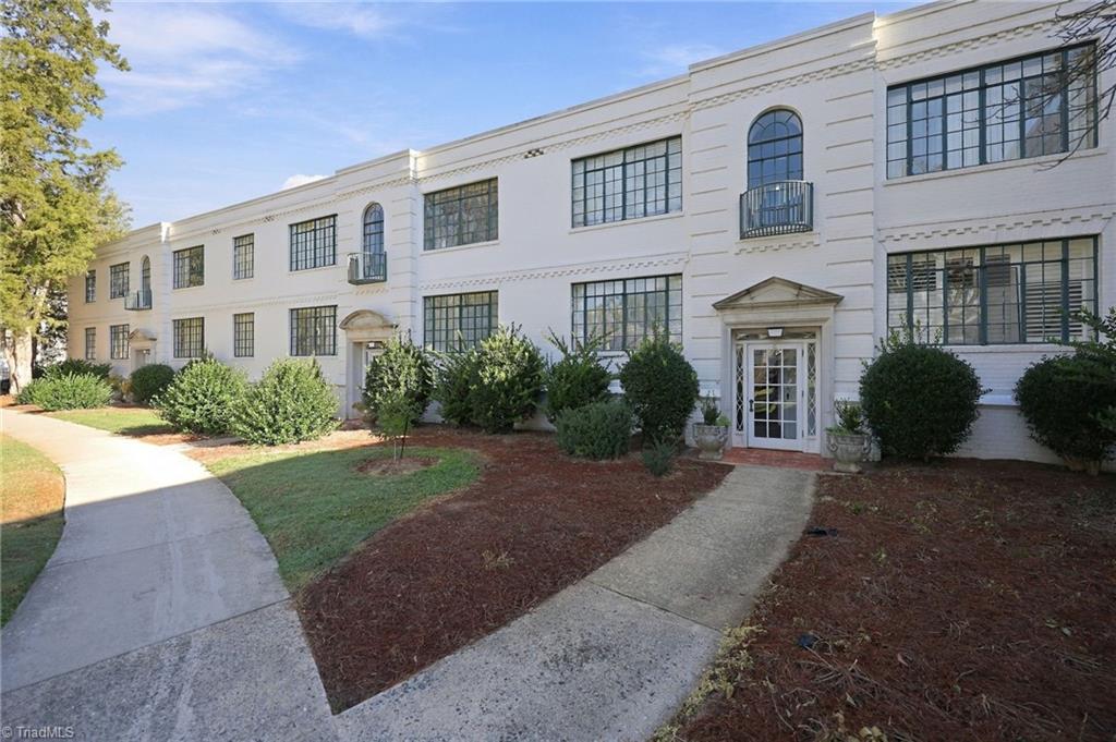 1700 Elm Street G1-1st Floor — photo