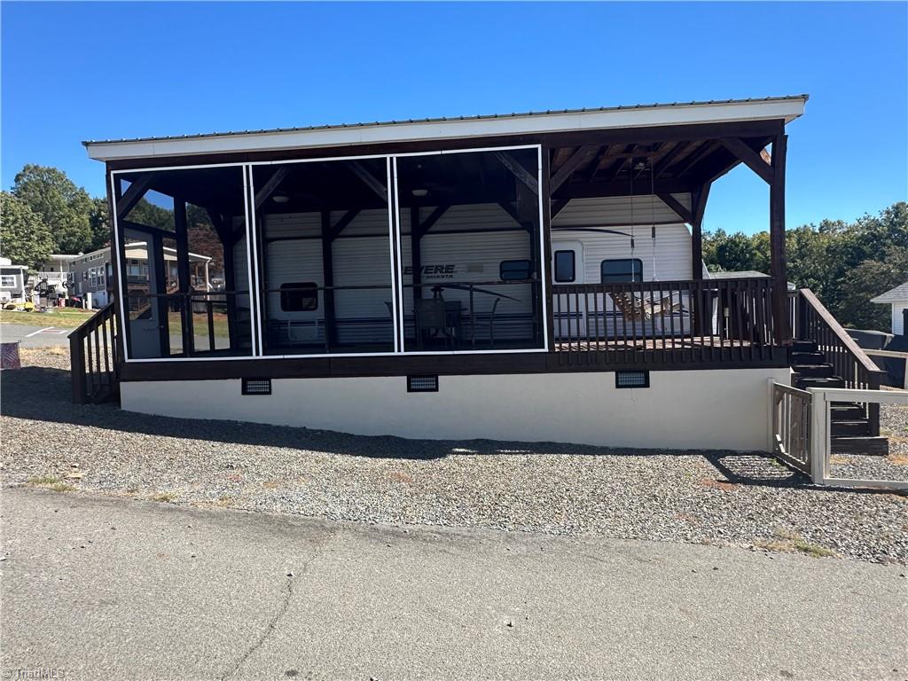 155 Grand View Drive — photo