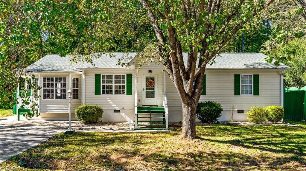 3816 Spring Branch Drive — photo
