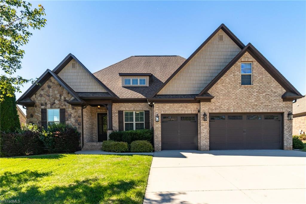 145 Winged Foot Court — photo
