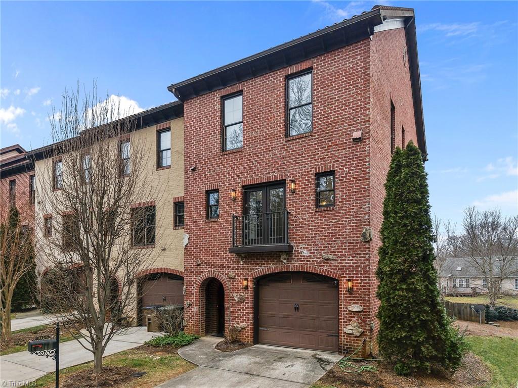 812 Pisgah Church Road #G — photo