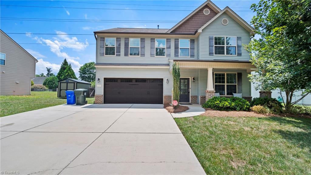 231 Fair Oaks Court — photo