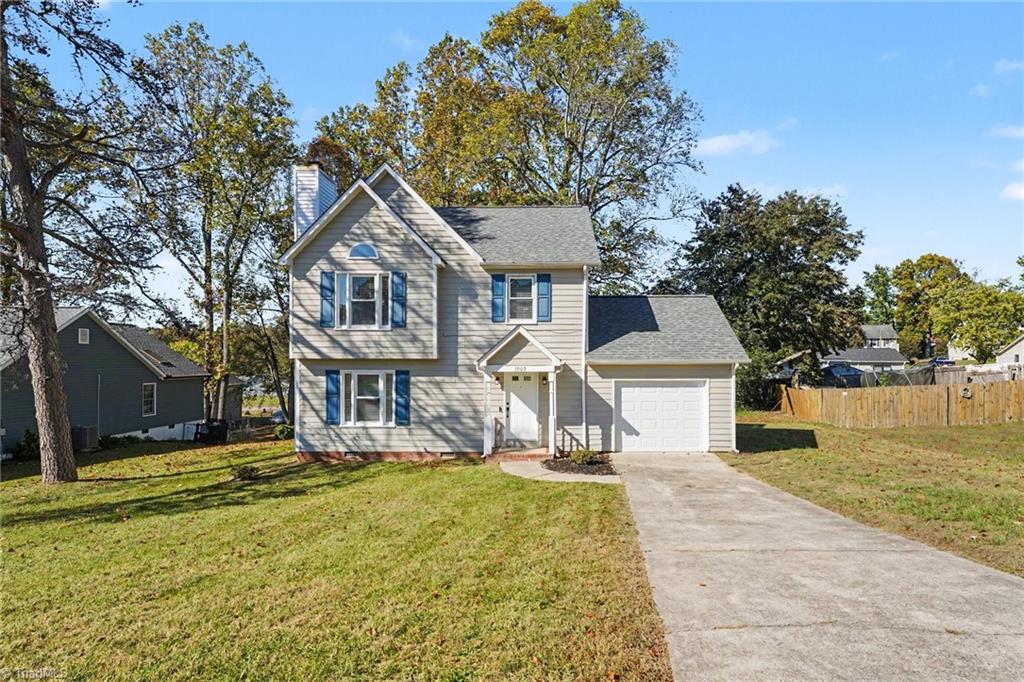 1909 Graywood Court — photo