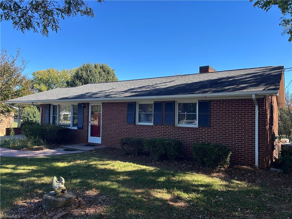 143 Gwynwood Drive — photo