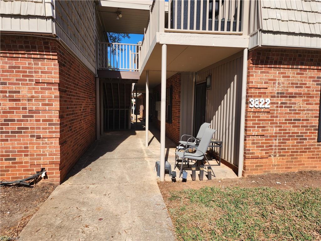 3822 Country Club Road — photo