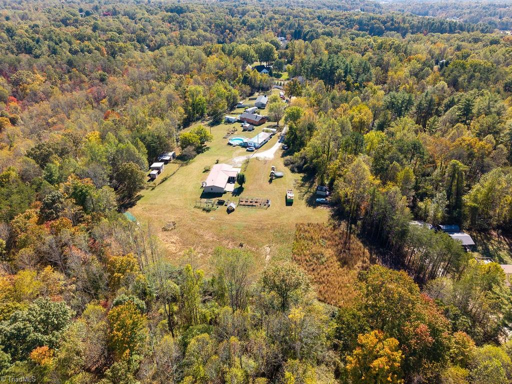 230 Scales Stone Lane — photo