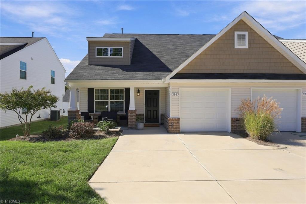 3923 Straw Hat Road — photo