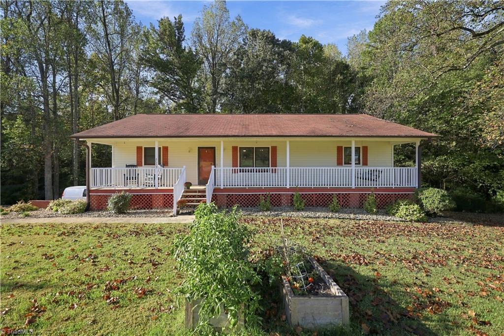 2653 Old Thomasville Road — photo