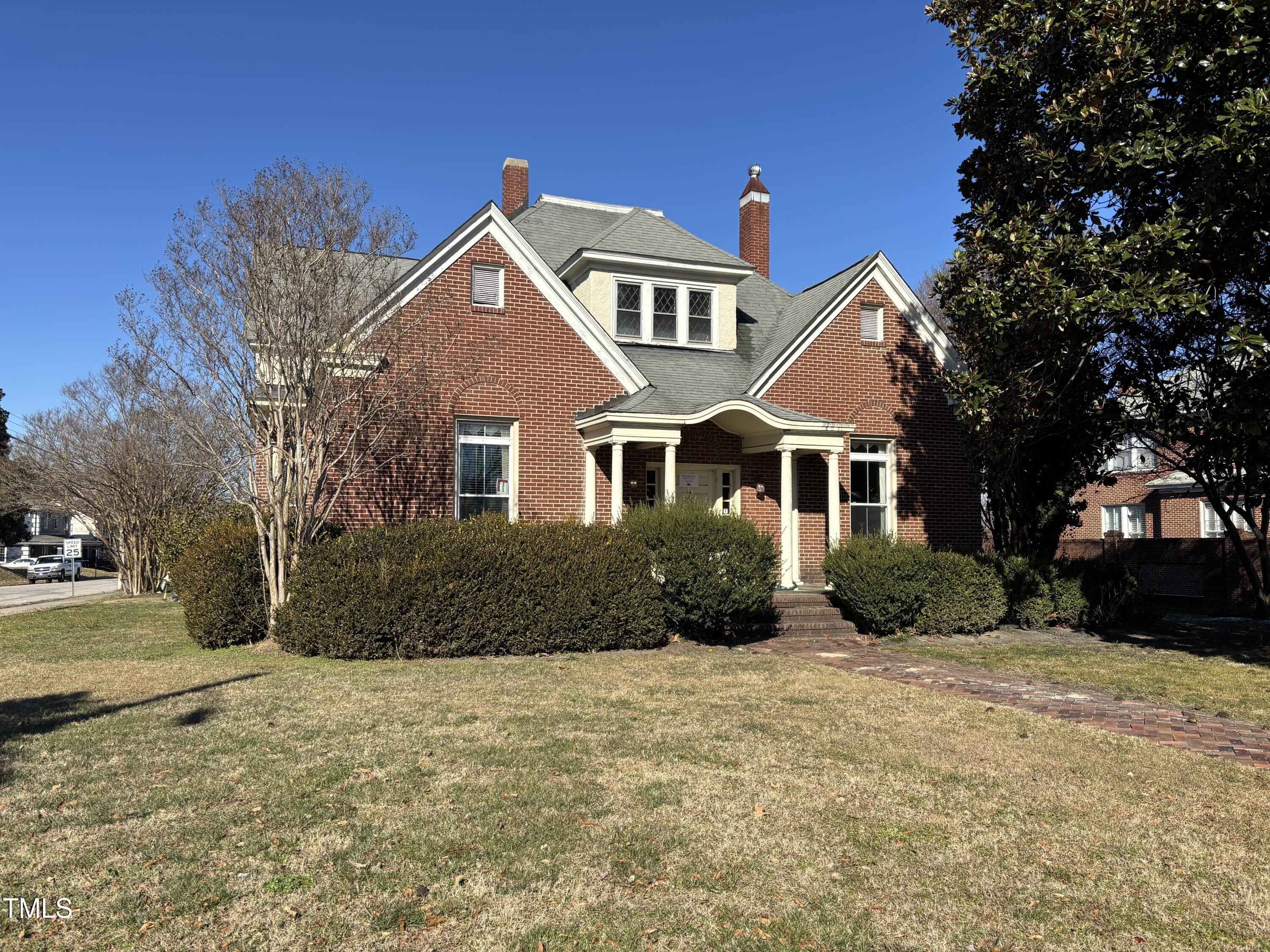726 S Garnett Street — photo