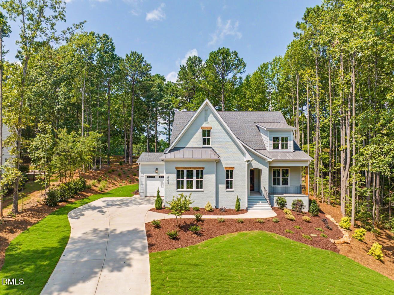 462 Chapel Ridge Drive — photo