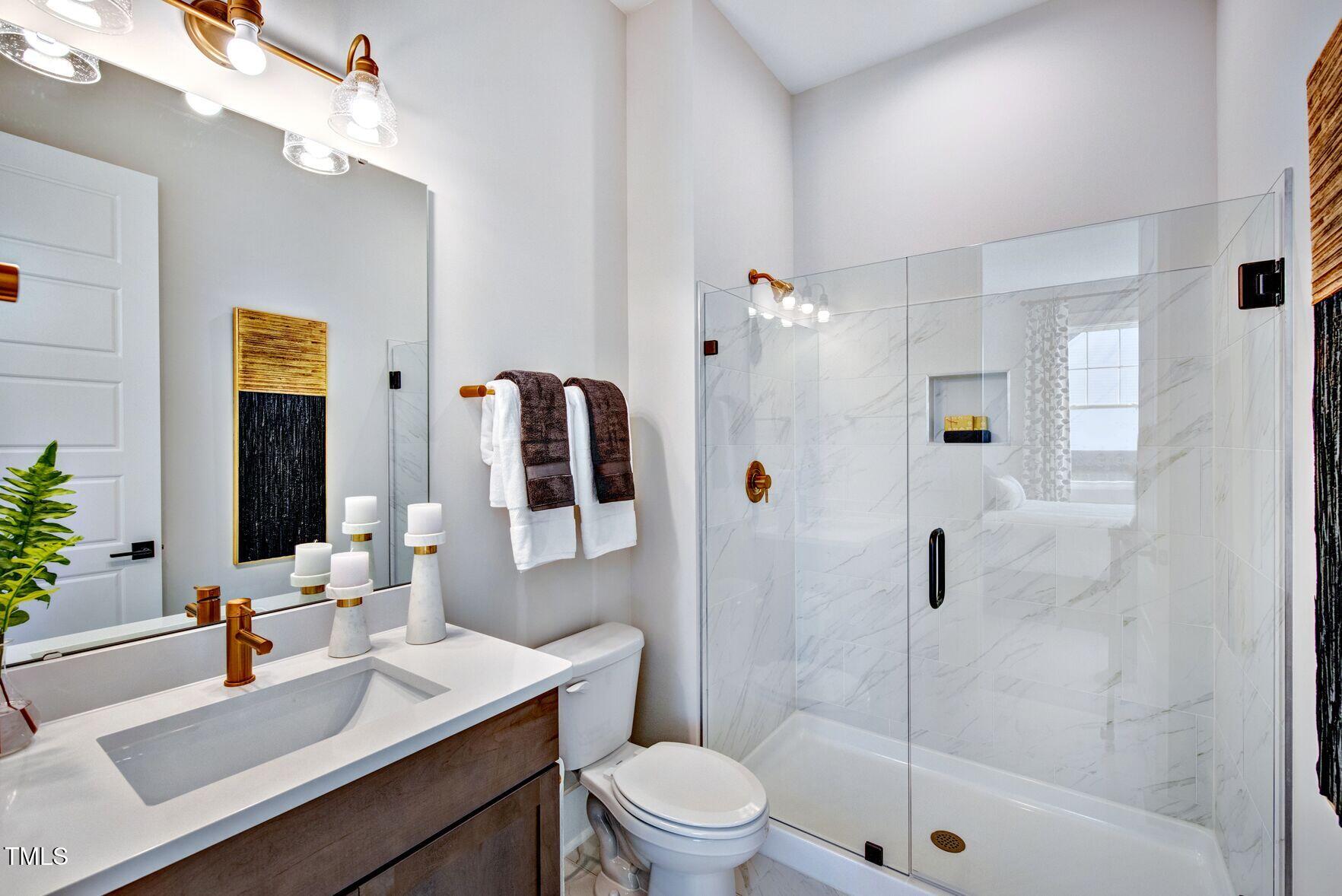 8904 Nicewonder Way — photo