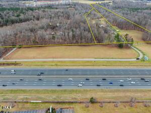 7340 Old Country Lane — photo