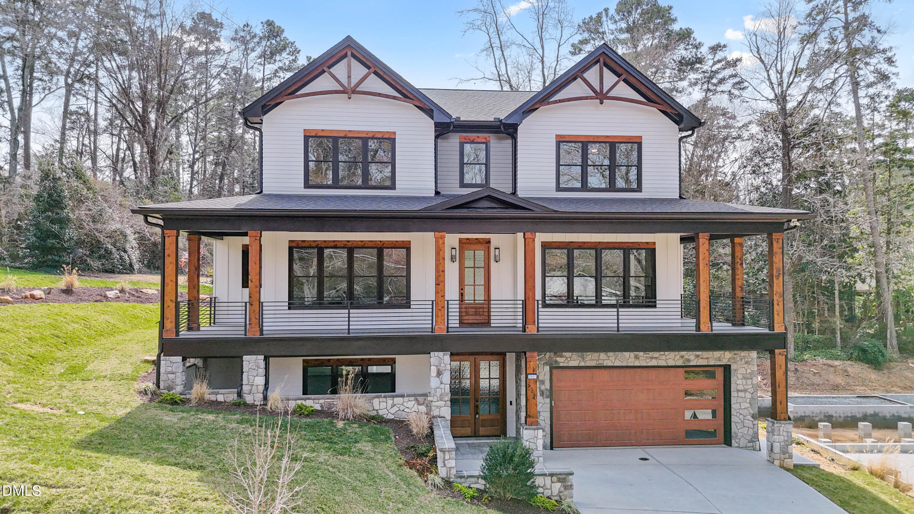 2907 Churchill Road — photo
