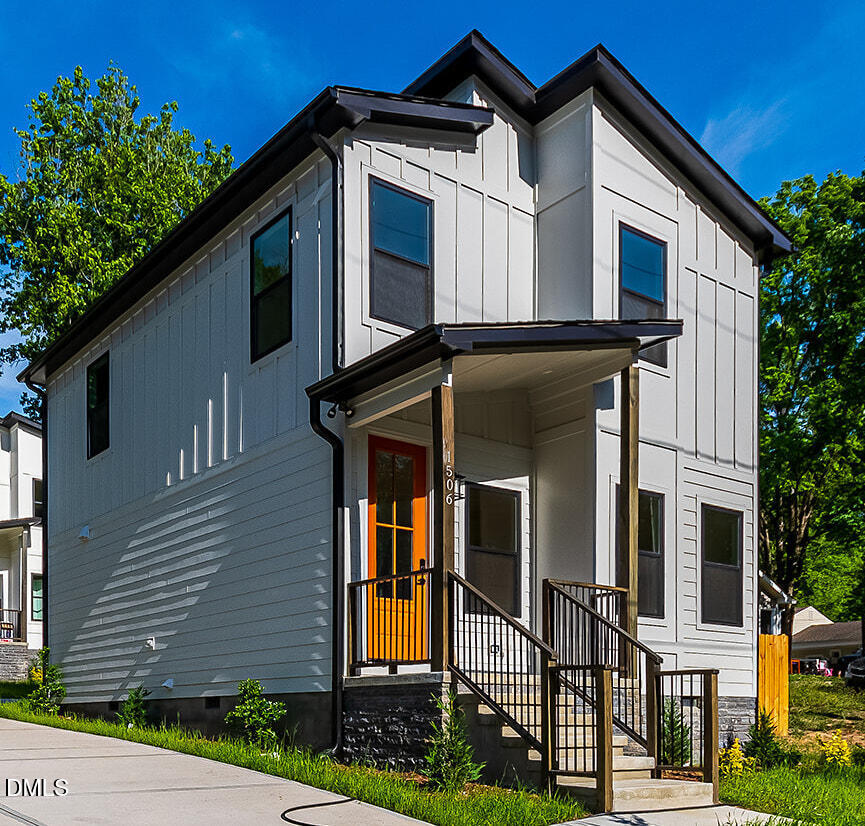 1506 N Hyde Park Avenue — photo