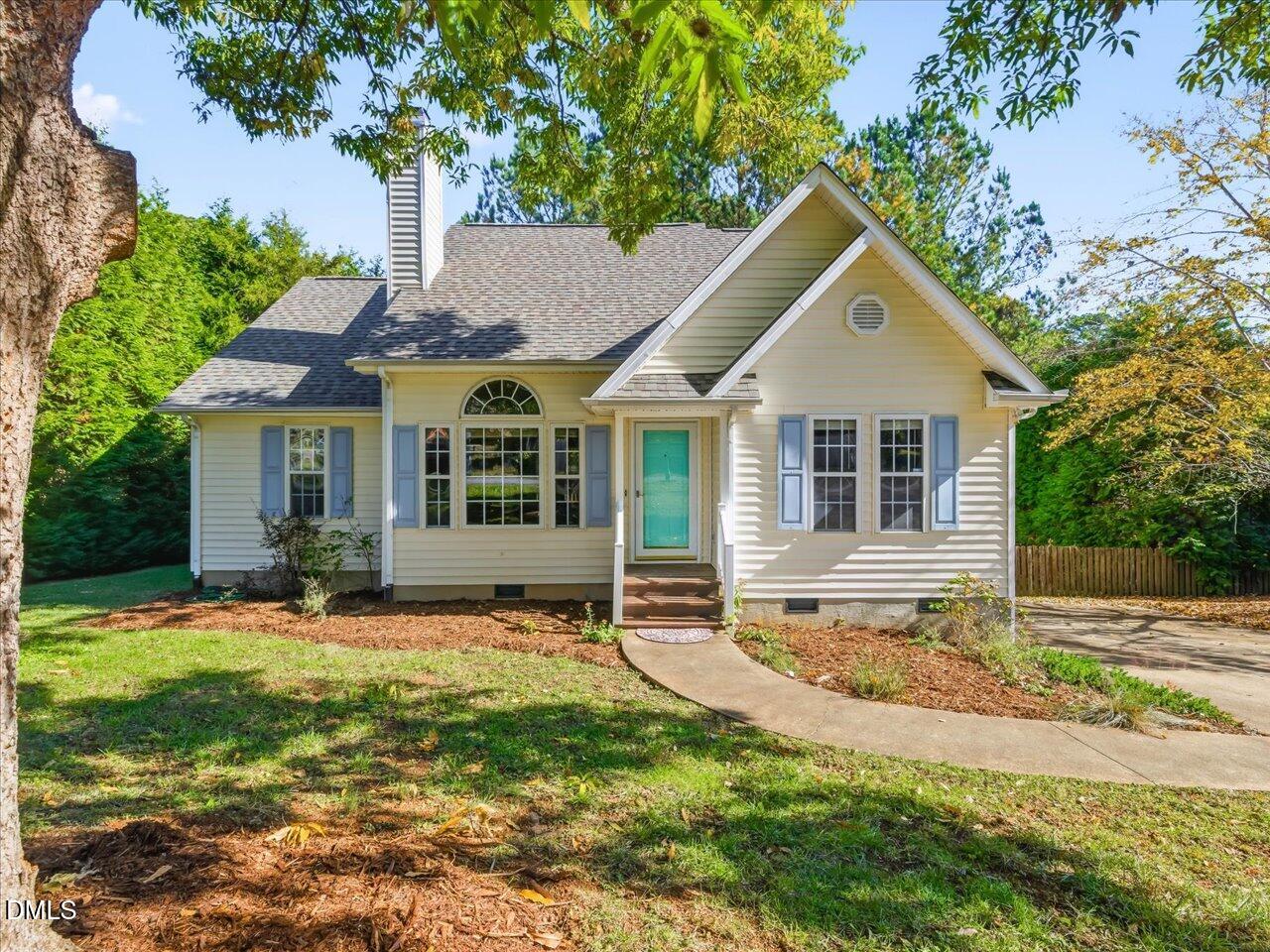 15 Juniper Court — photo