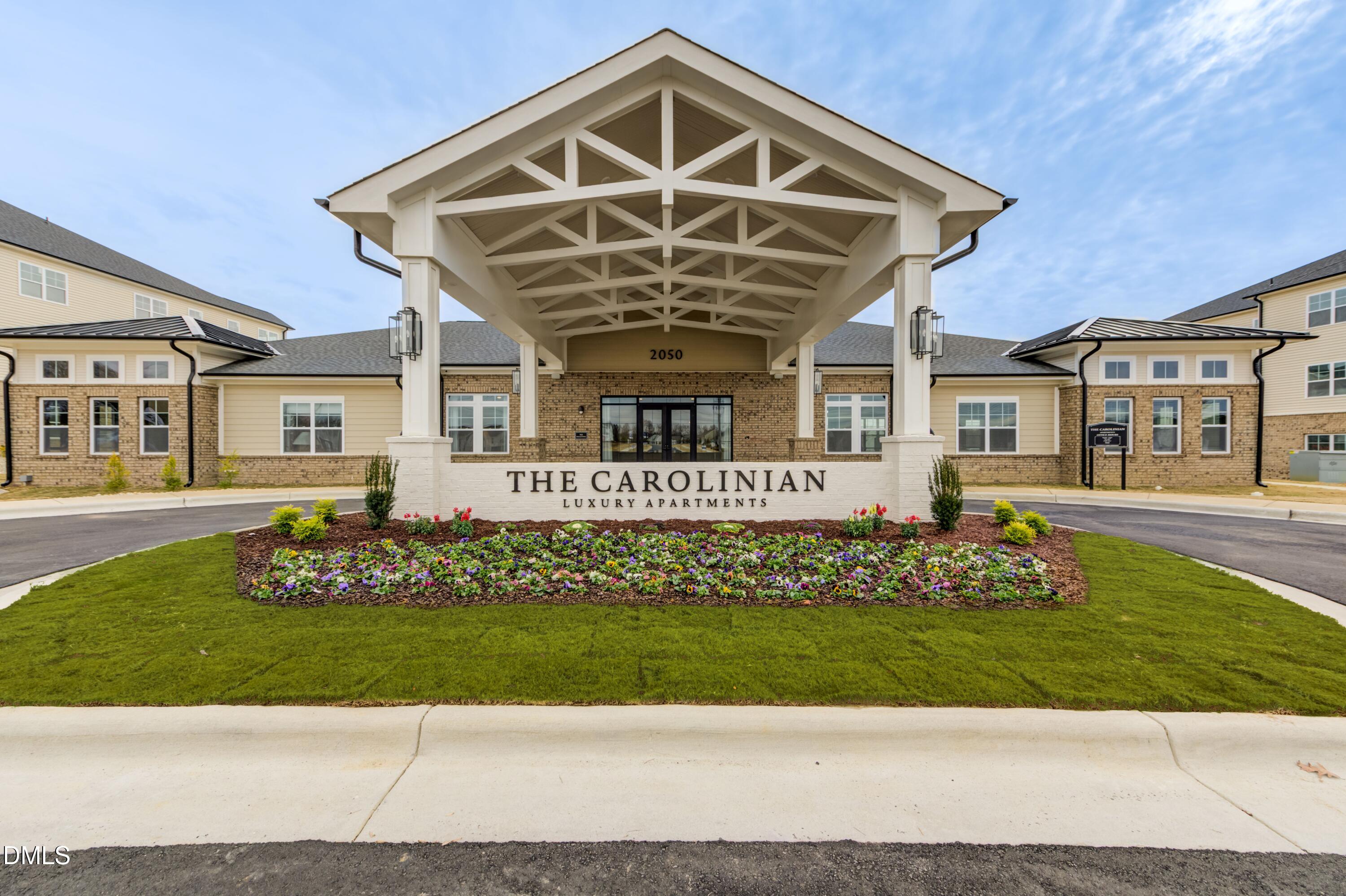 2050 Airport Boulevard NW The Mandarin — photo