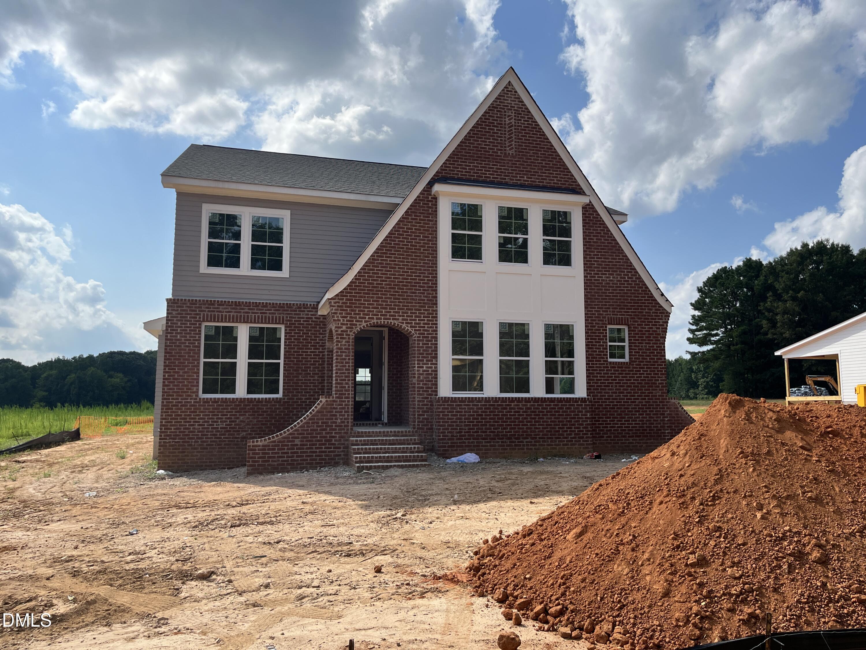 153 Isabelle Valley Drive — photo