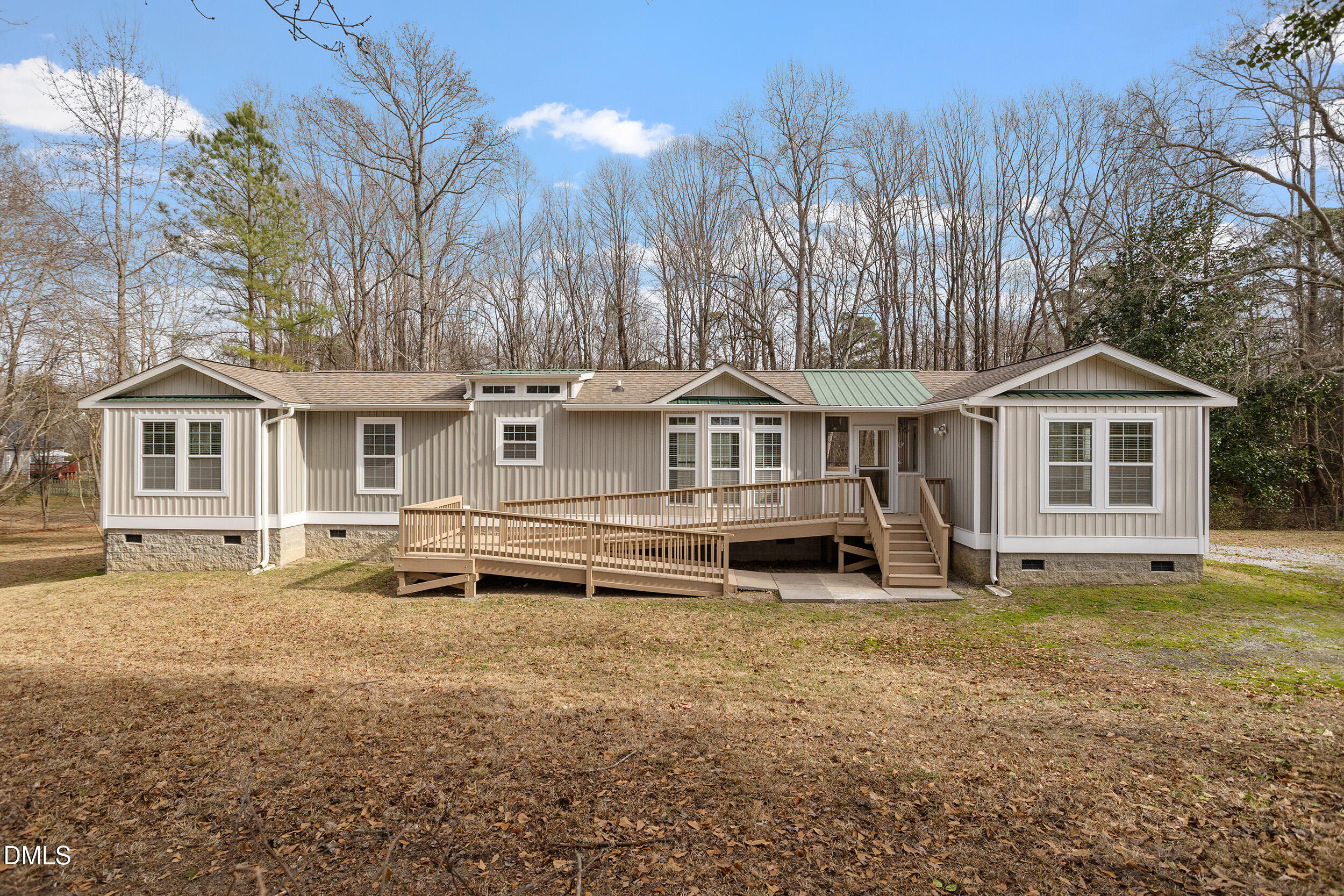 5148 Commission Drive — photo