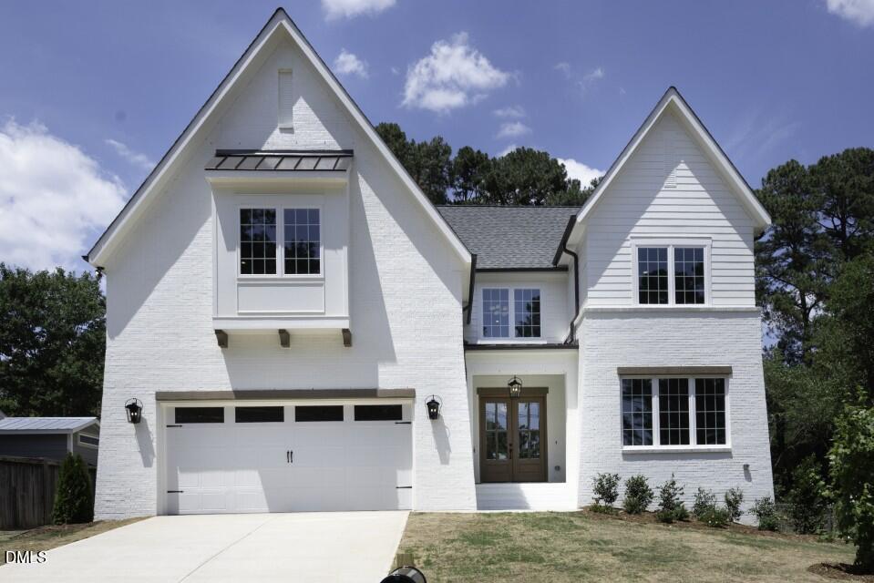 621 Duke Drive — photo