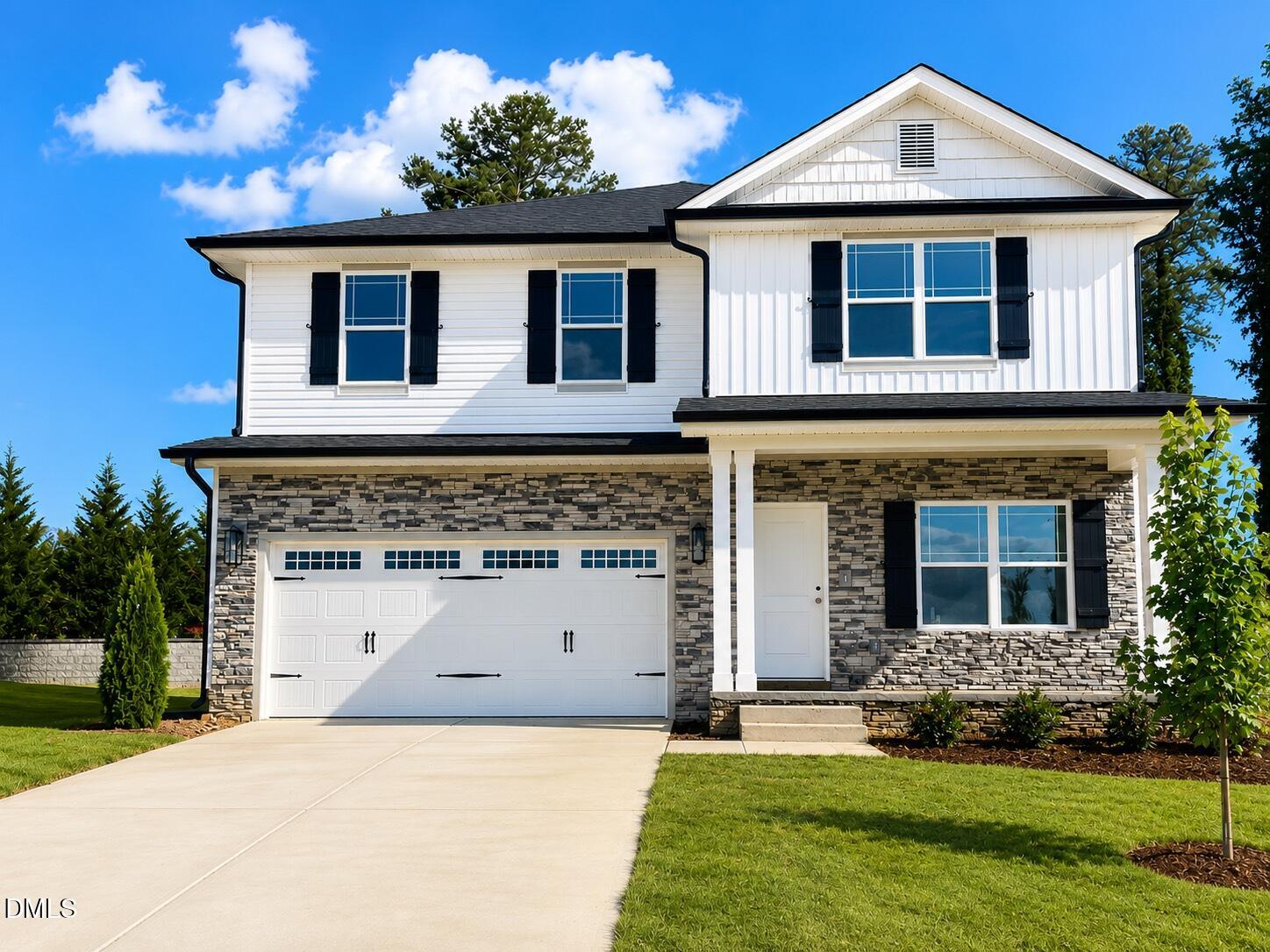 526 Middleton Court — photo