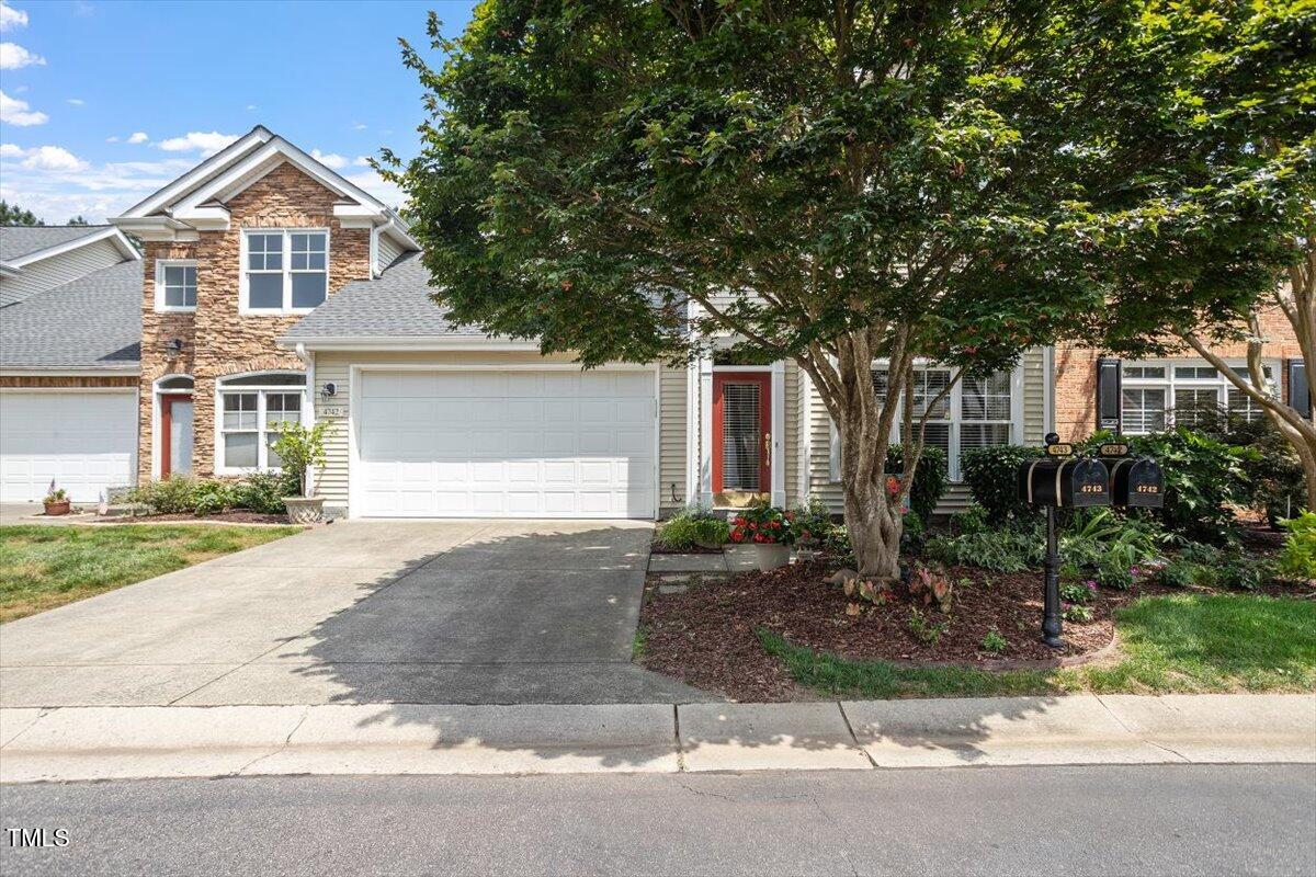 4742 Ludwell Branch Court — photo