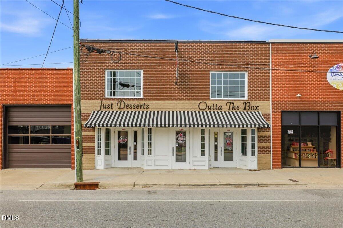 108 S Pine Street — photo