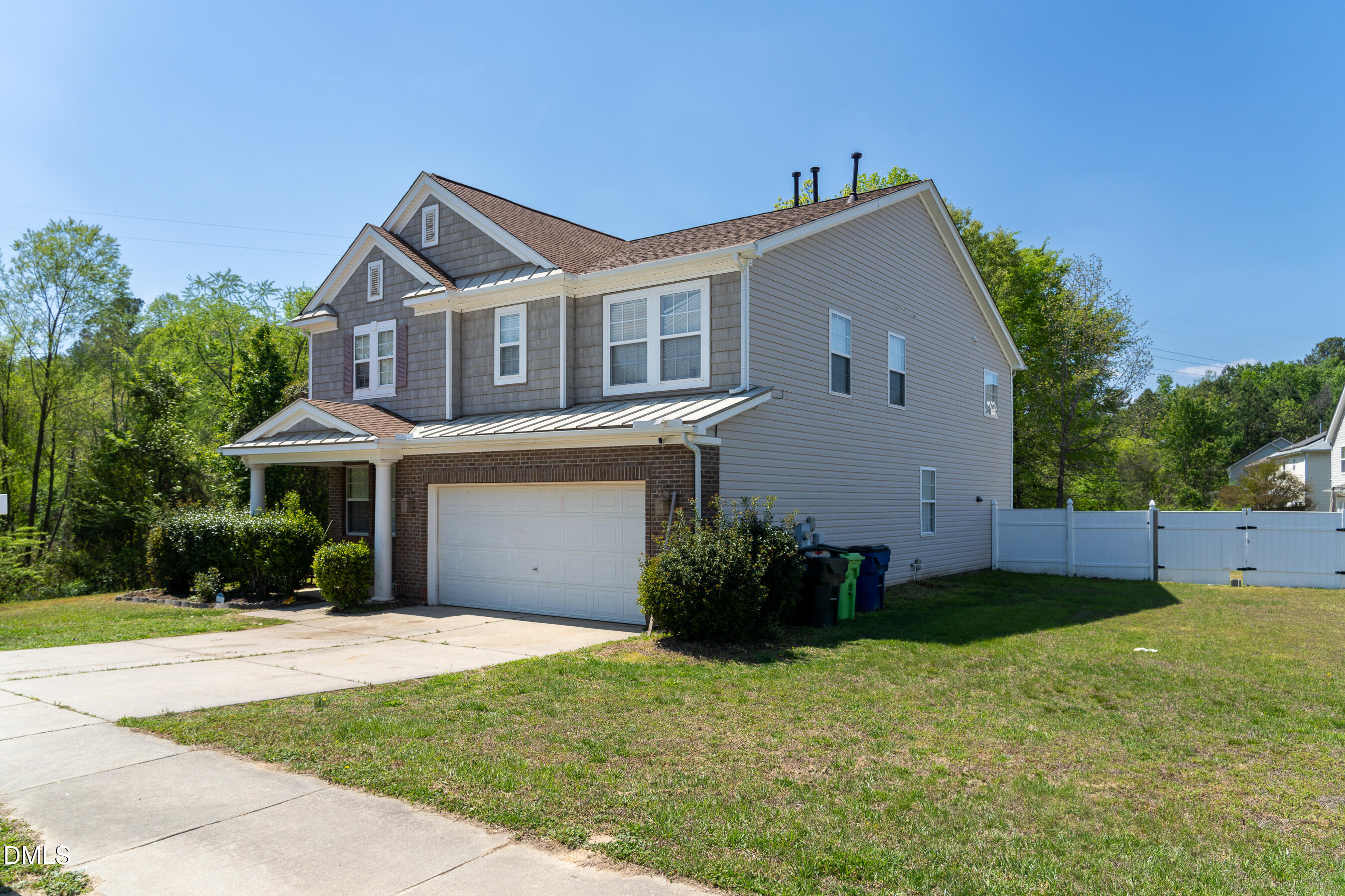 3304 Mackinac Island Lane — photo