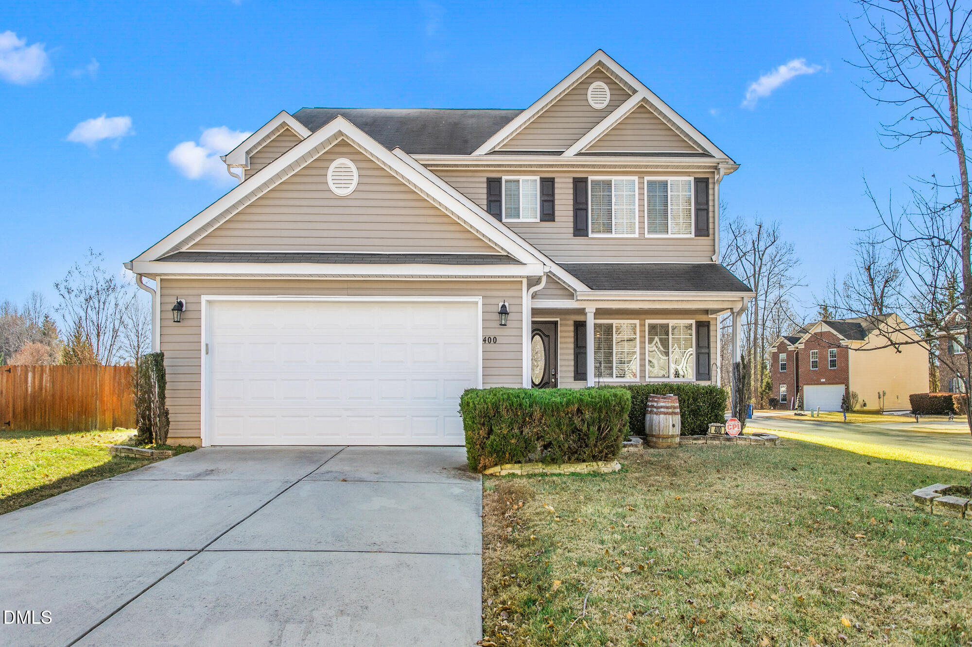 400 Walnut Crossing Drive — photo