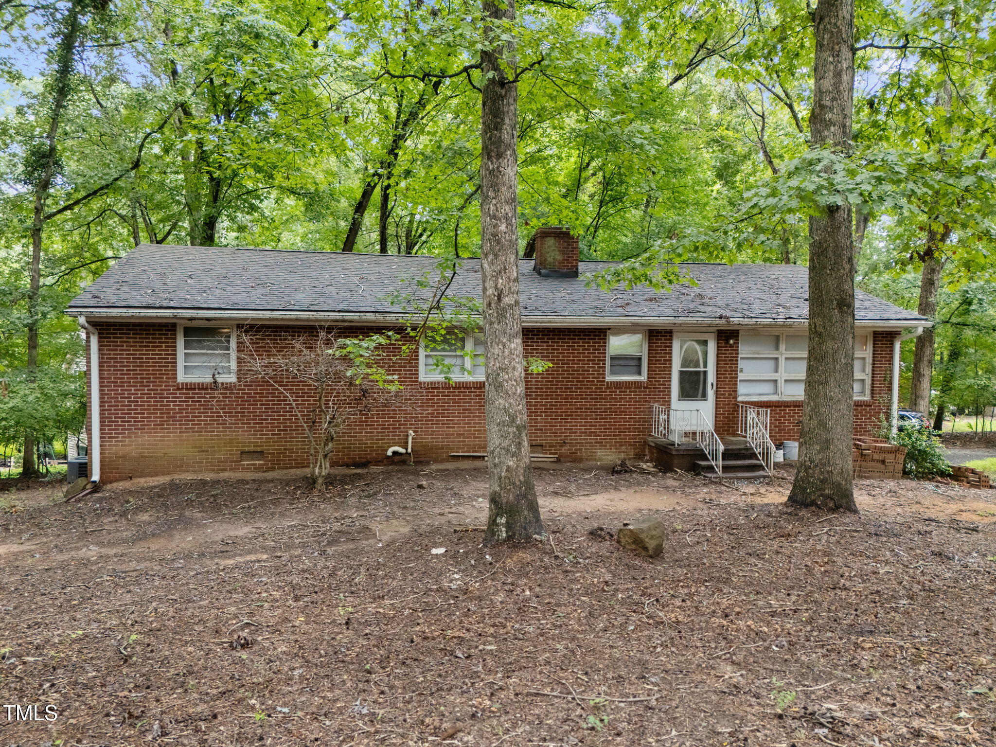 106 Markham Drive — photo
