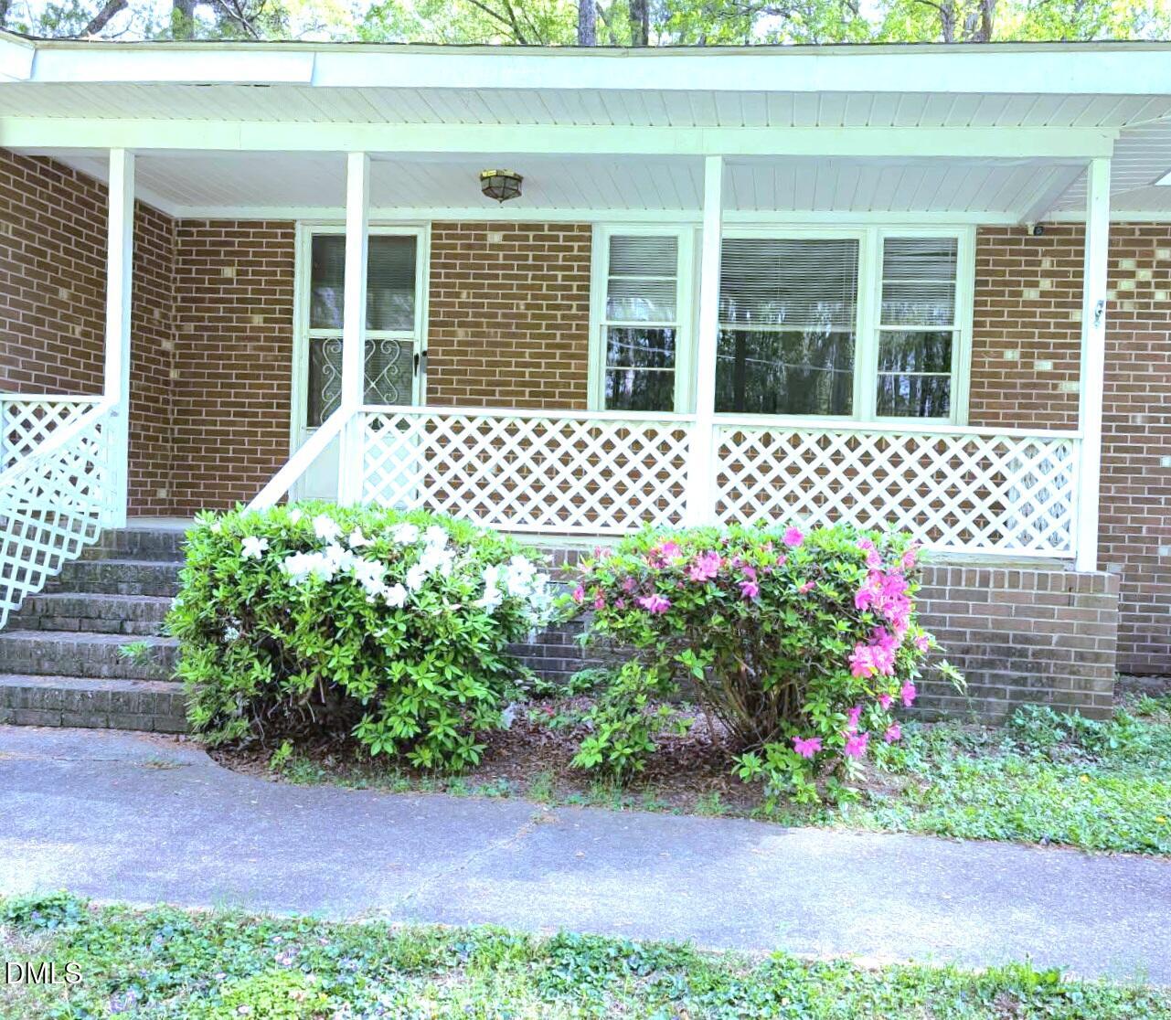 323 Ranch Farm Road — photo