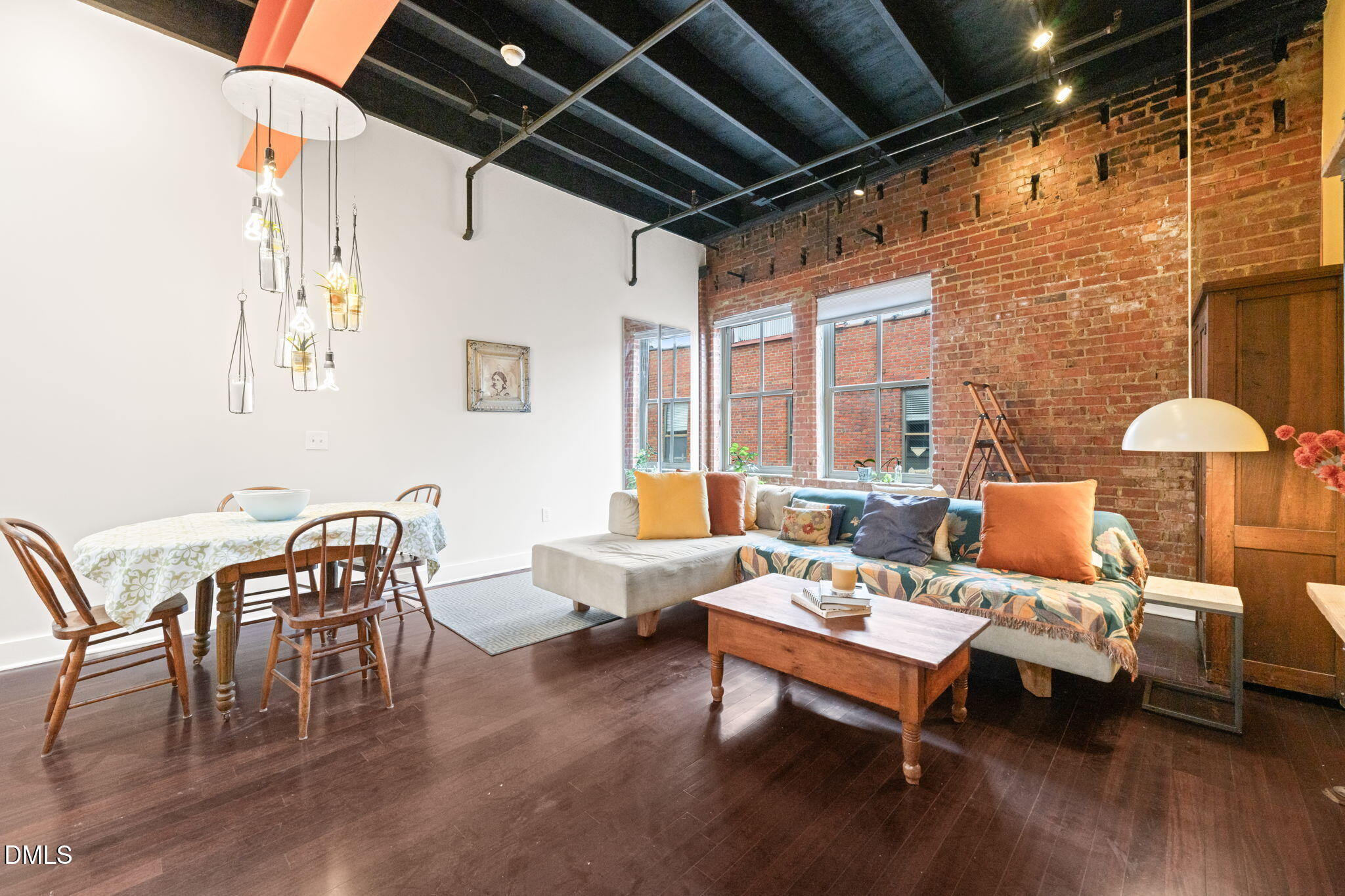 208 Rigsbee Avenue #206 — photo