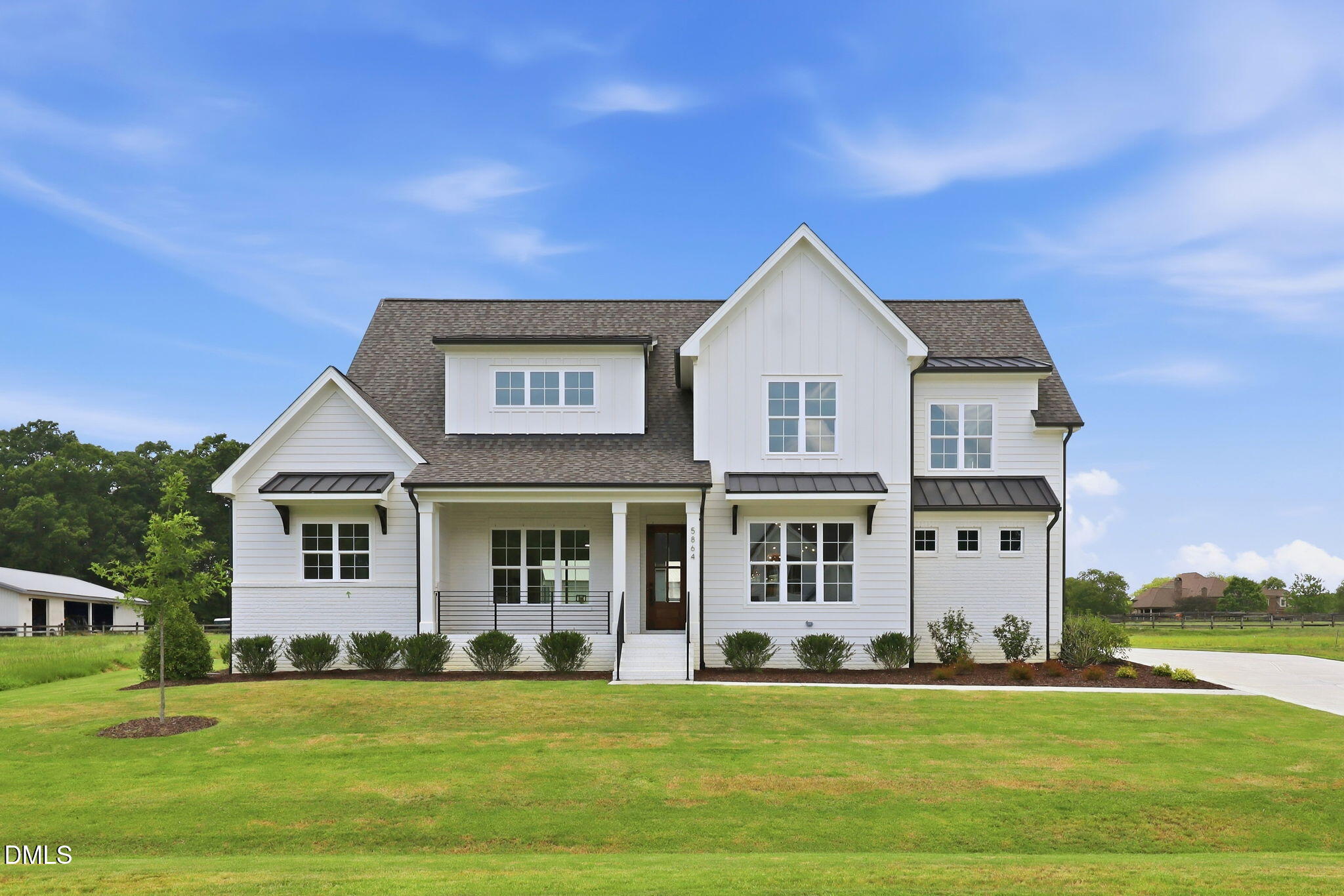 5864 Carriage Gate Drive — photo