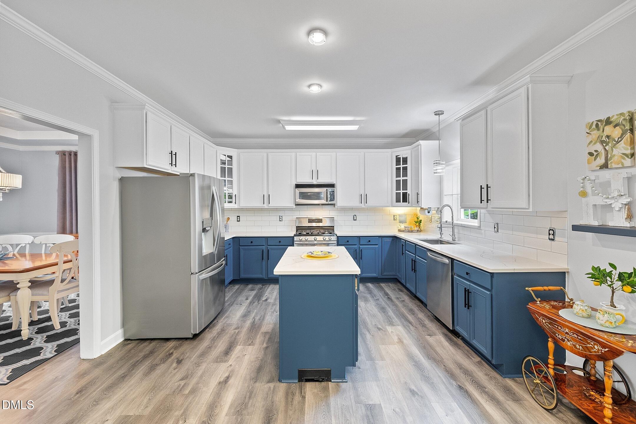2800 Carriage Meadows Drive — photo