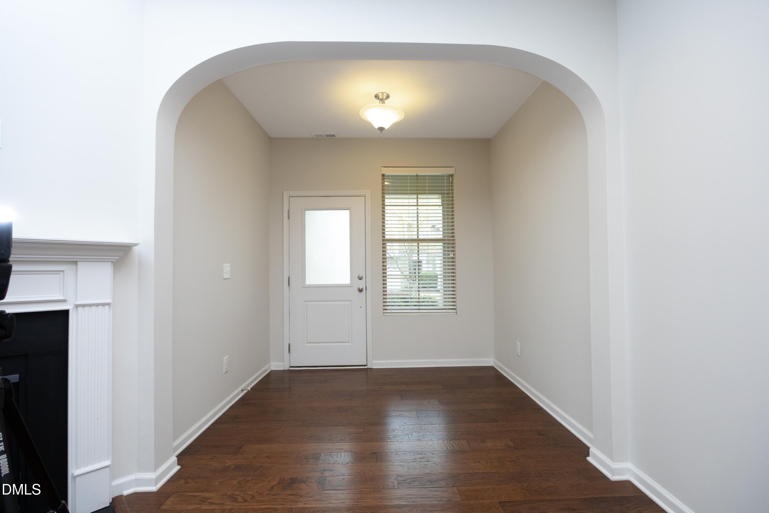 10111 Raven Tree Drive — photo