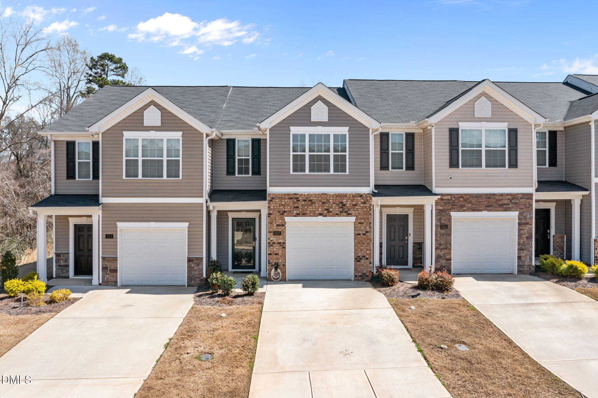 2317 Lily Drive — photo