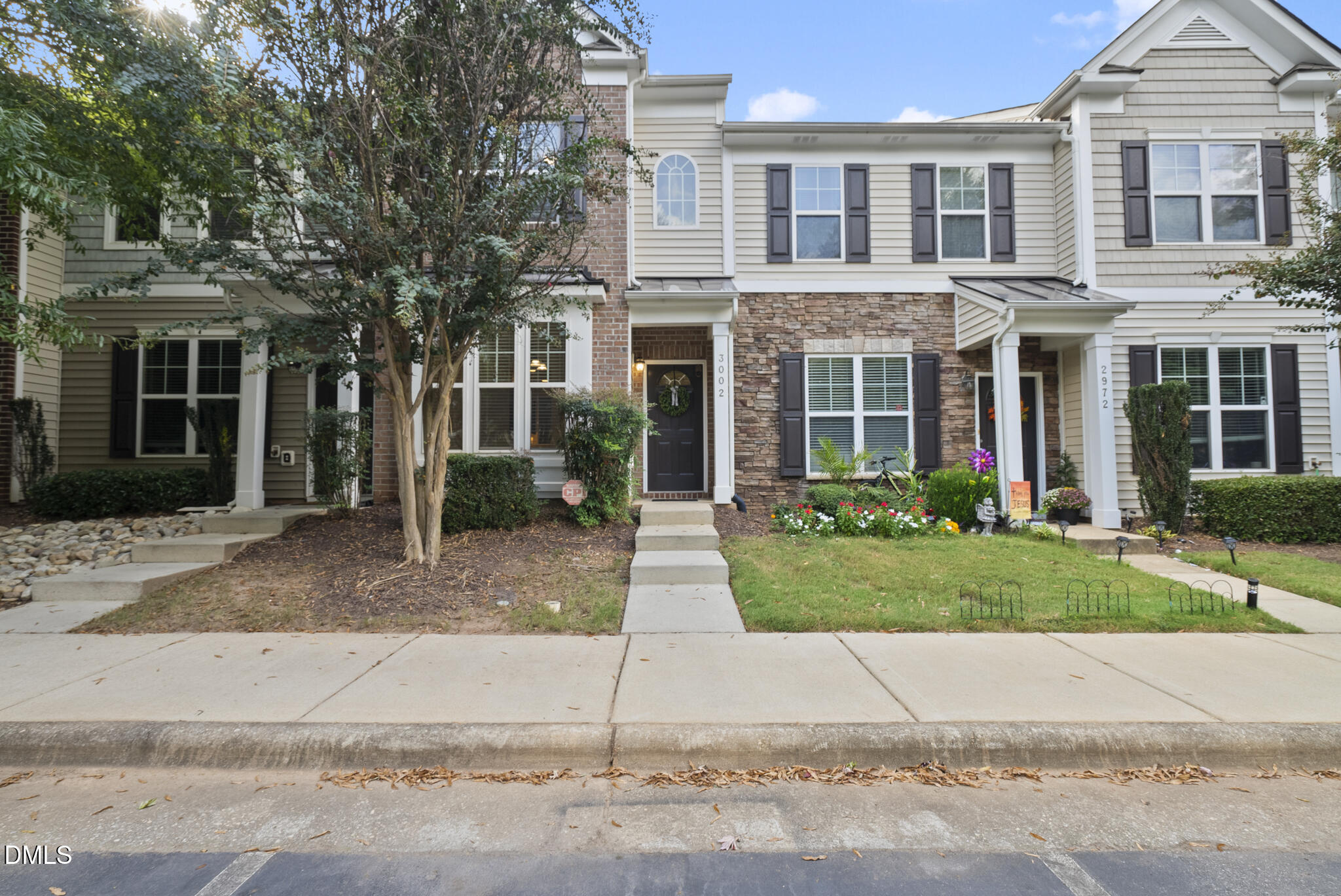 3002 Berkeley Springs Place — photo