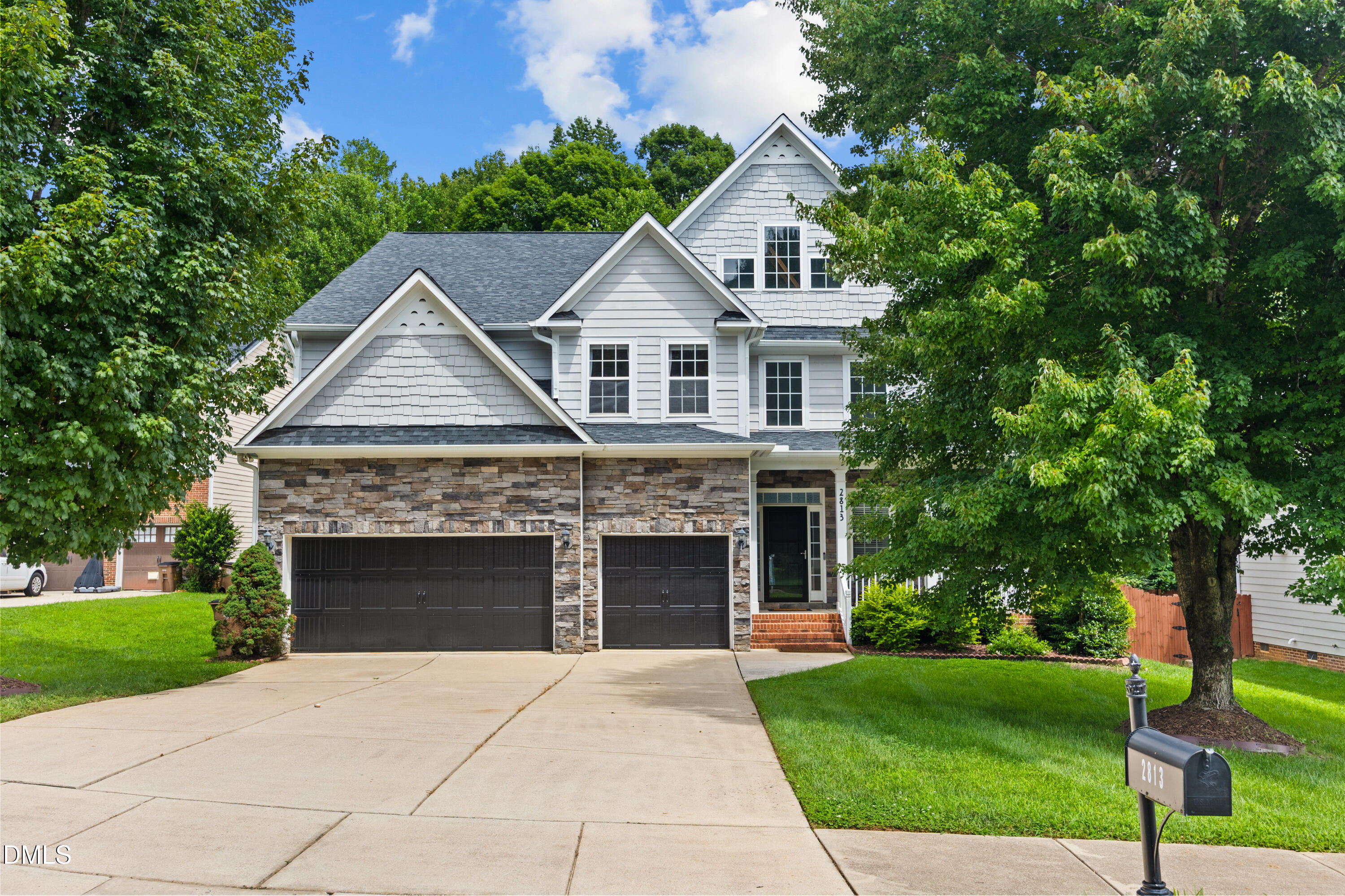 2813 Carriage Meadows Drive — photo