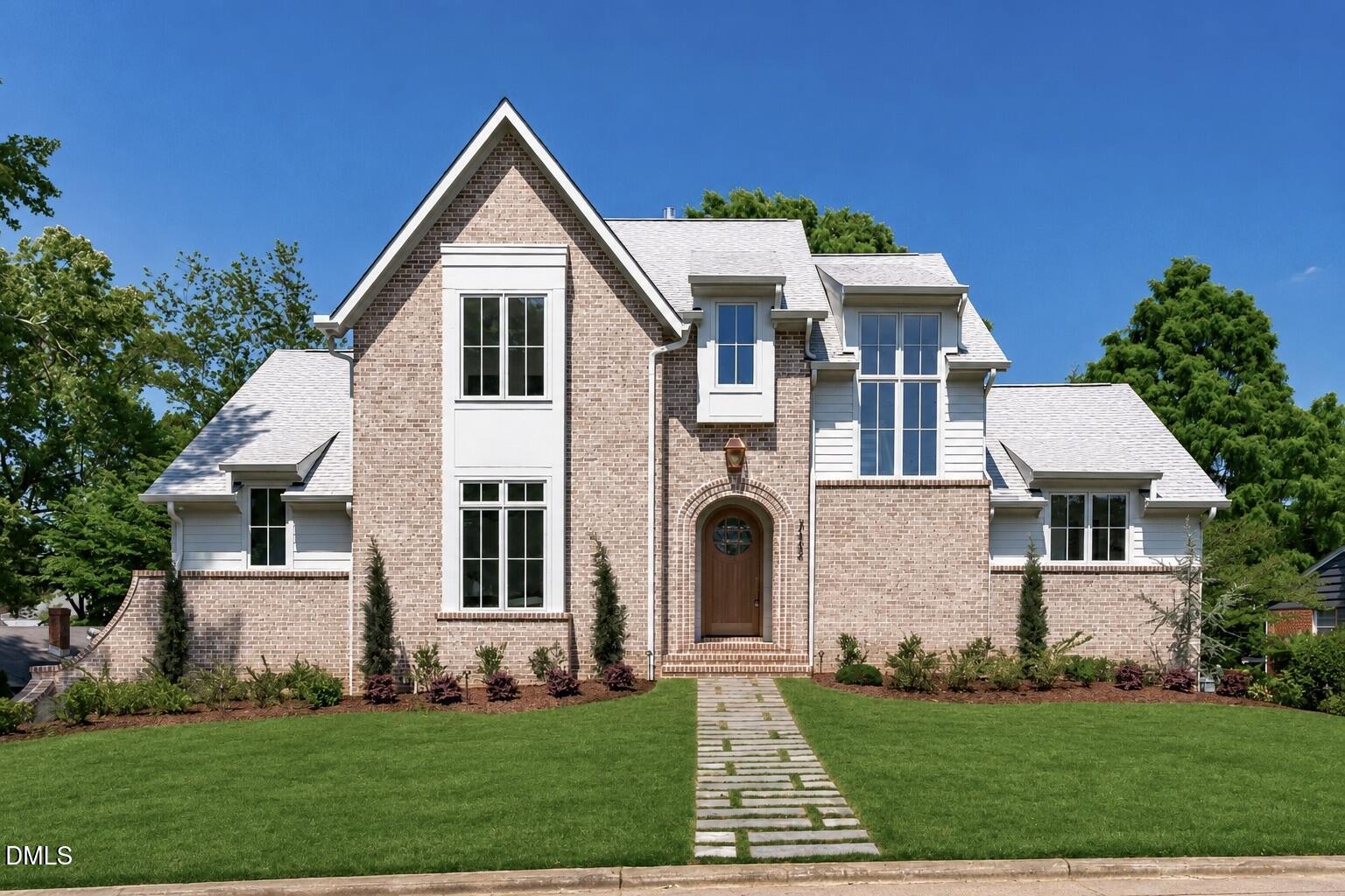 3442 Redbud Lane — photo