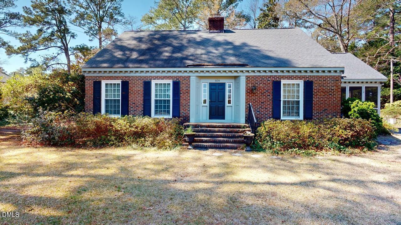 808 E Beechtree Drive — photo