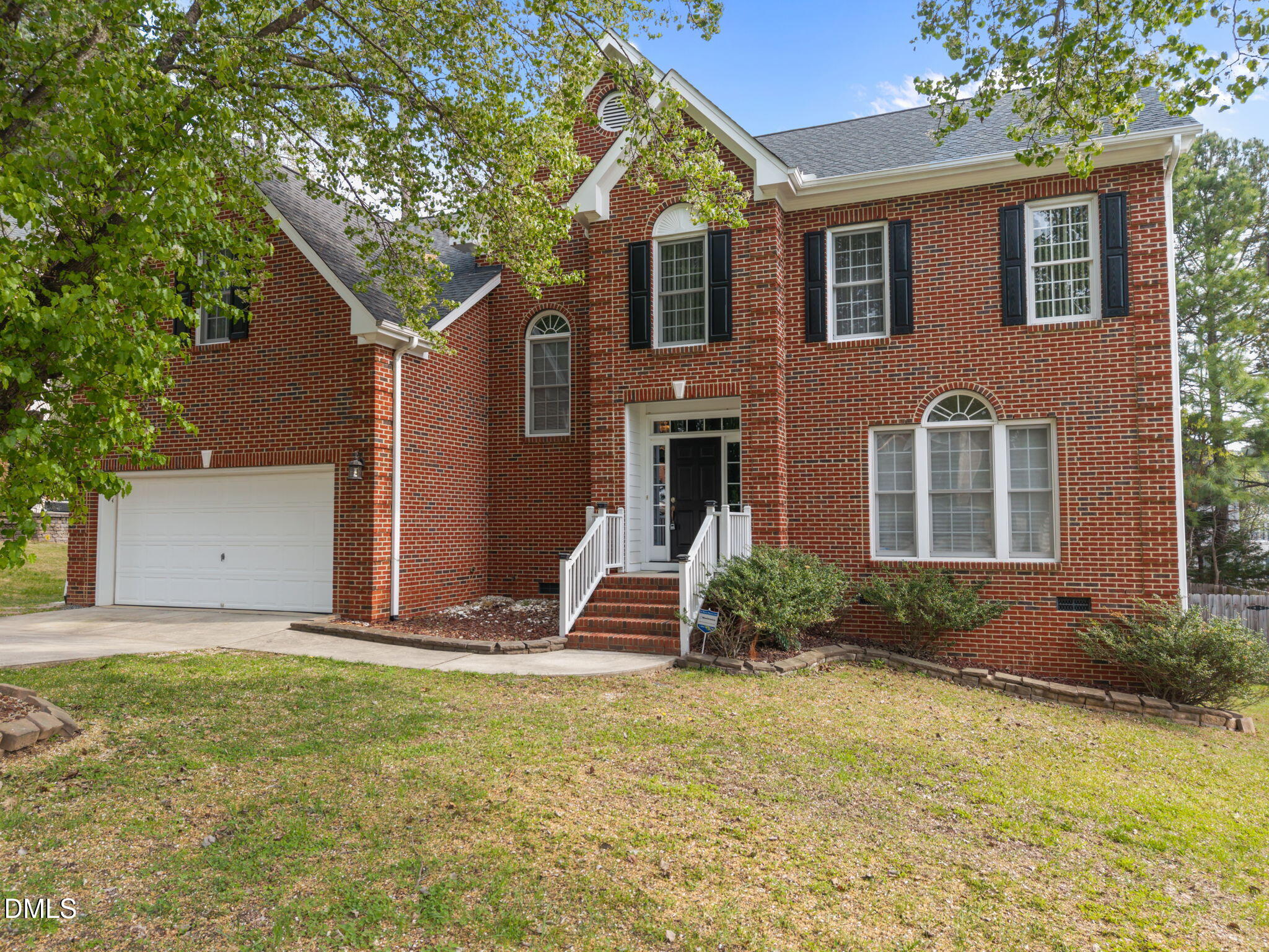 6 Upton Court — photo