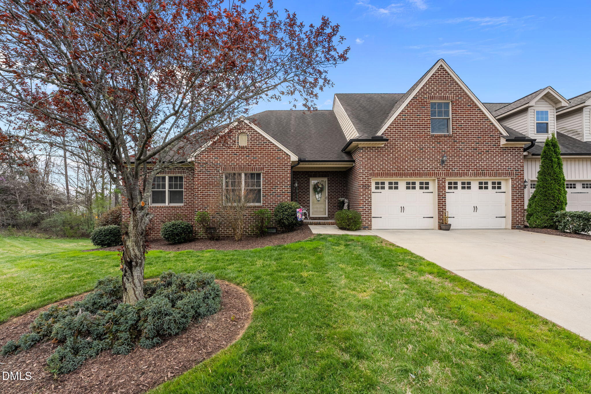 733 Whisper Ridge Drive — photo