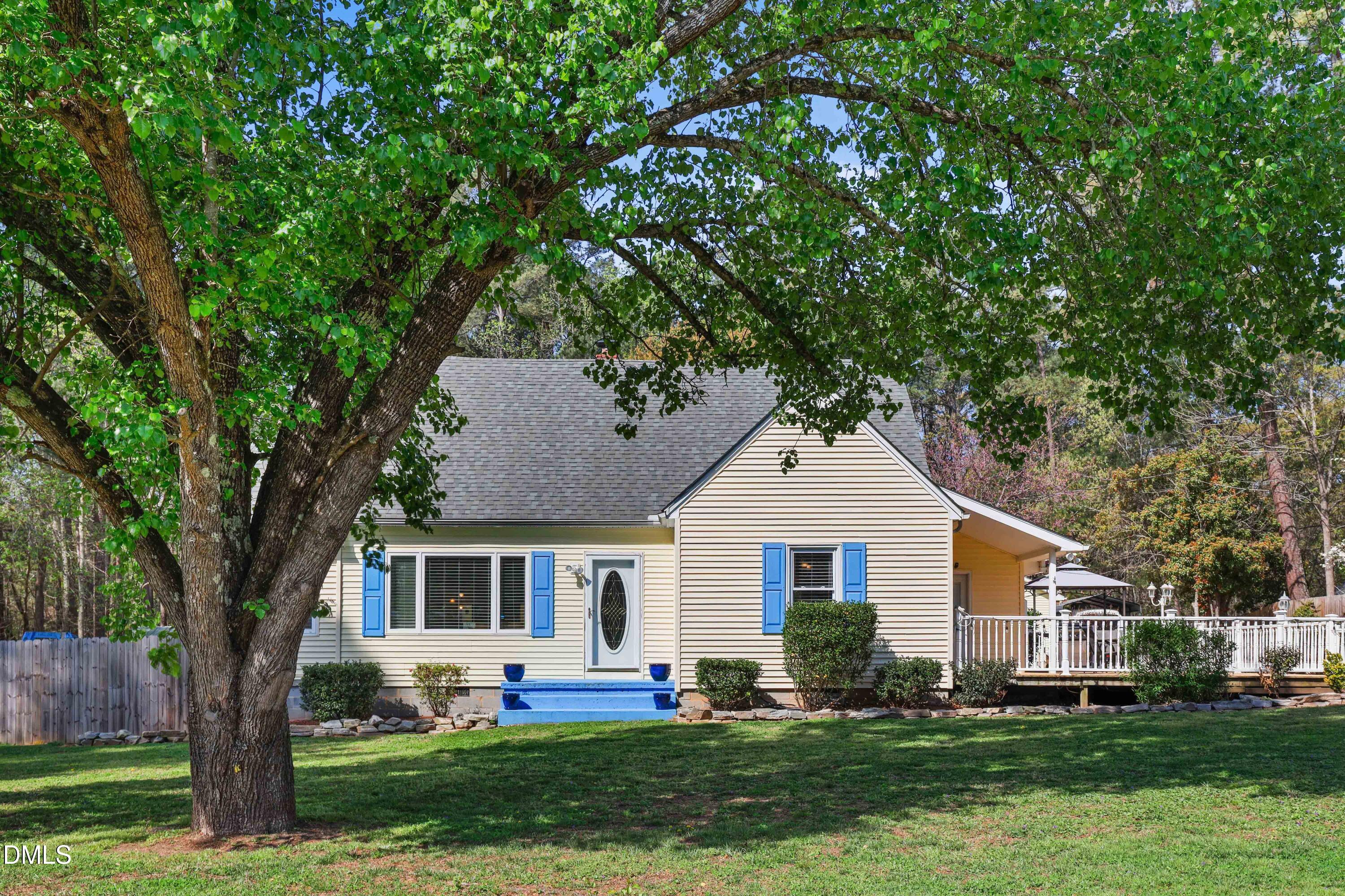 1491 Farrington Point Road — photo