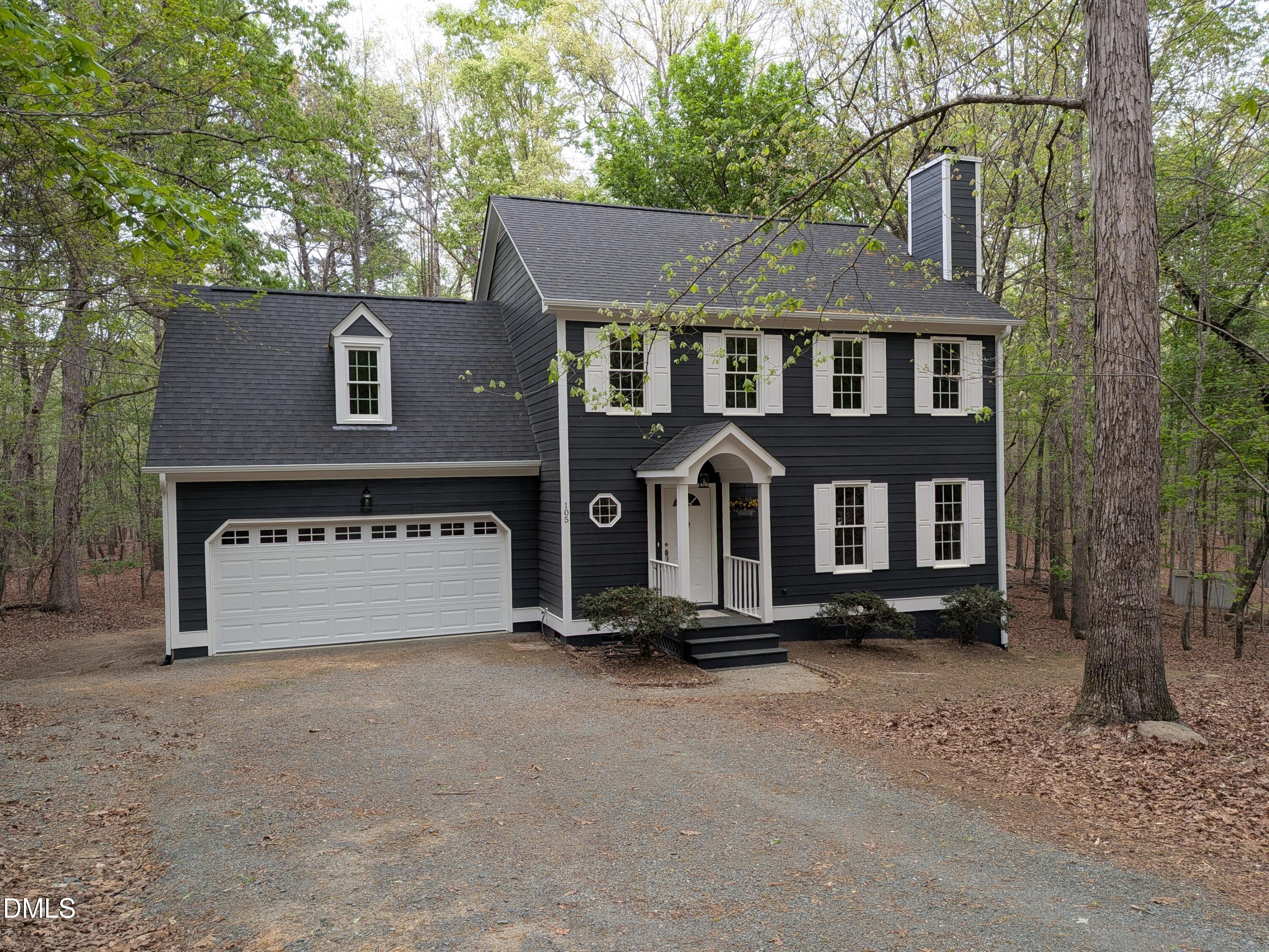 105 Trailwood Court — photo