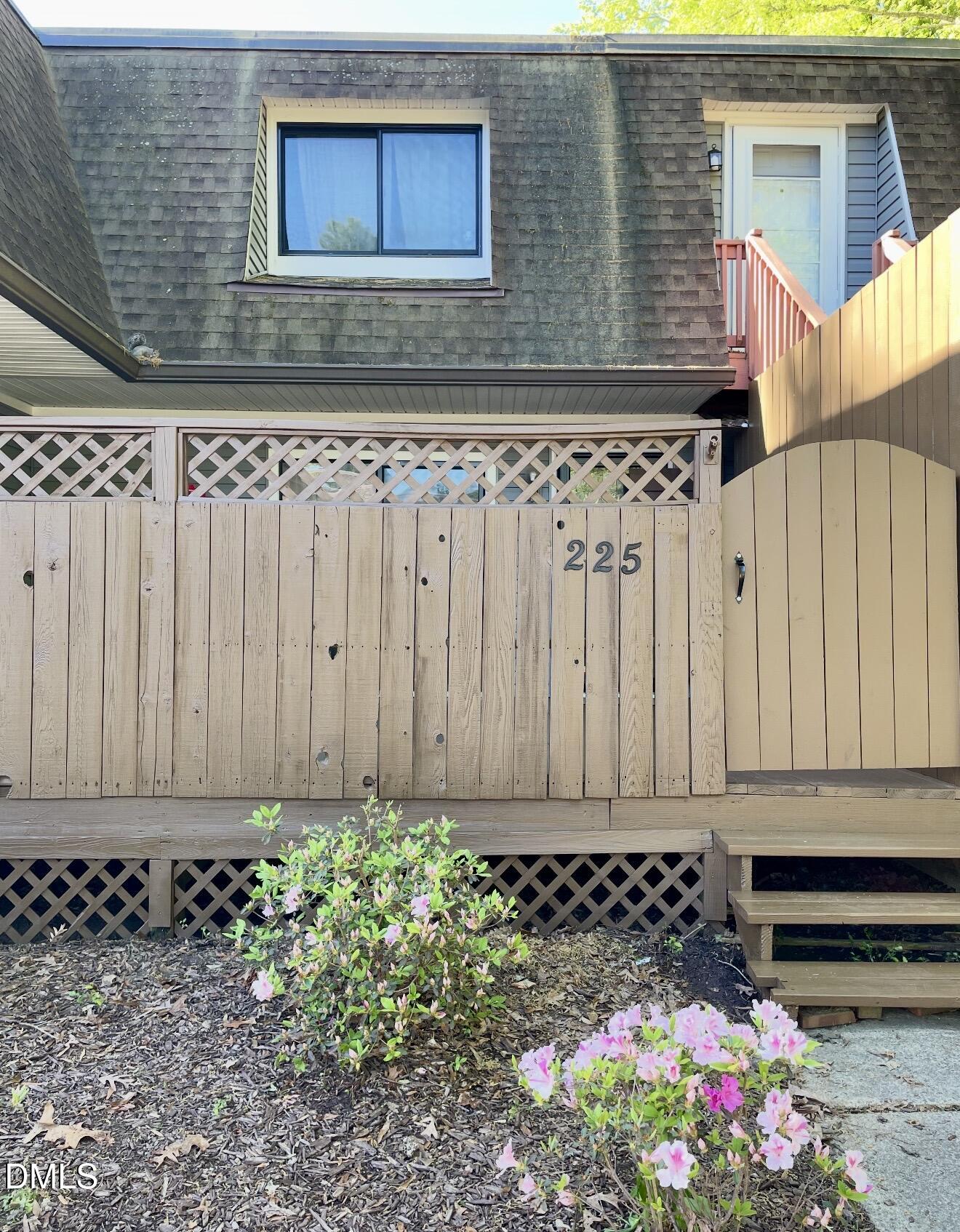 225 Summerwalk Circle — photo