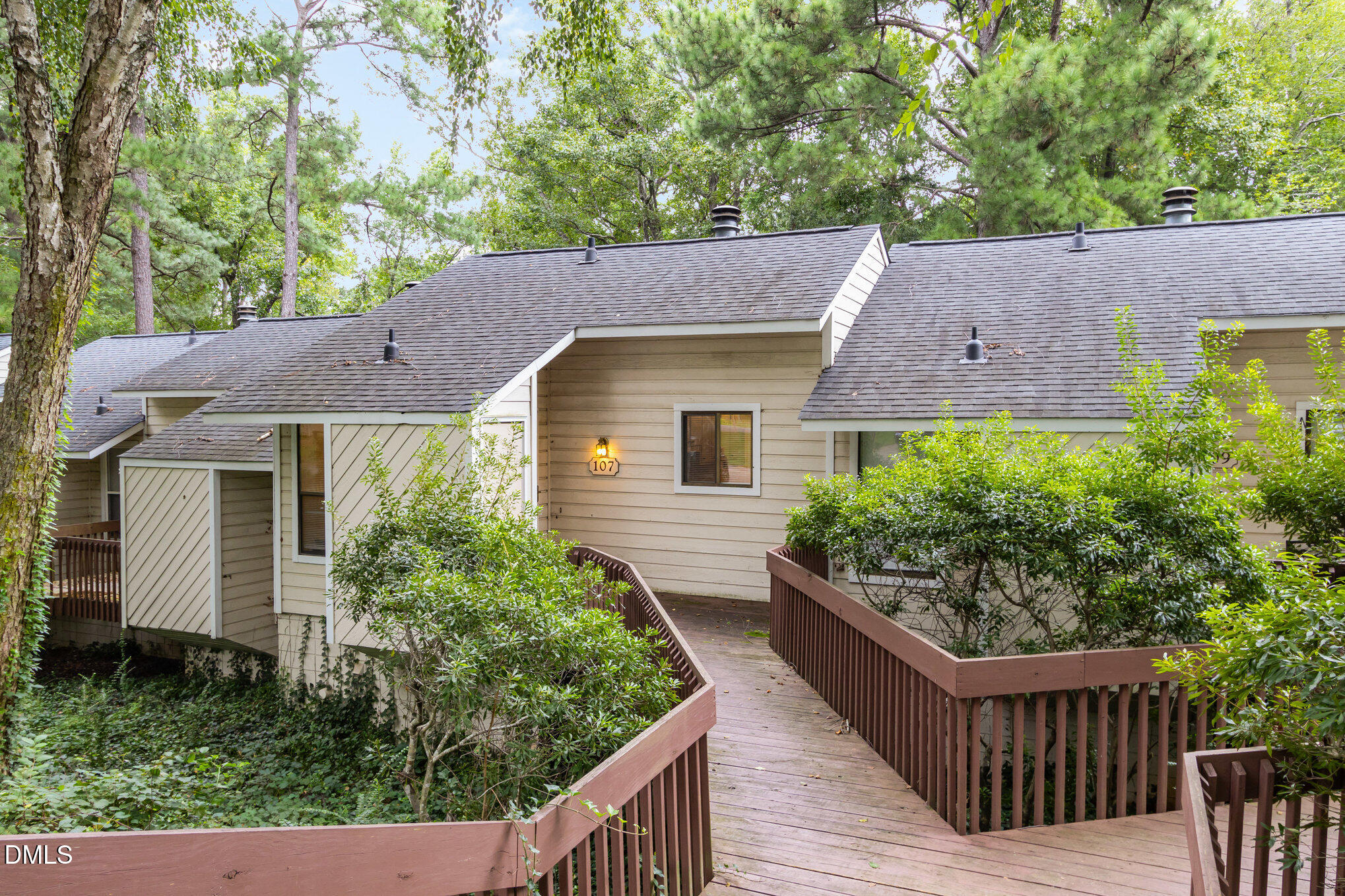 107 Concannon Court — photo