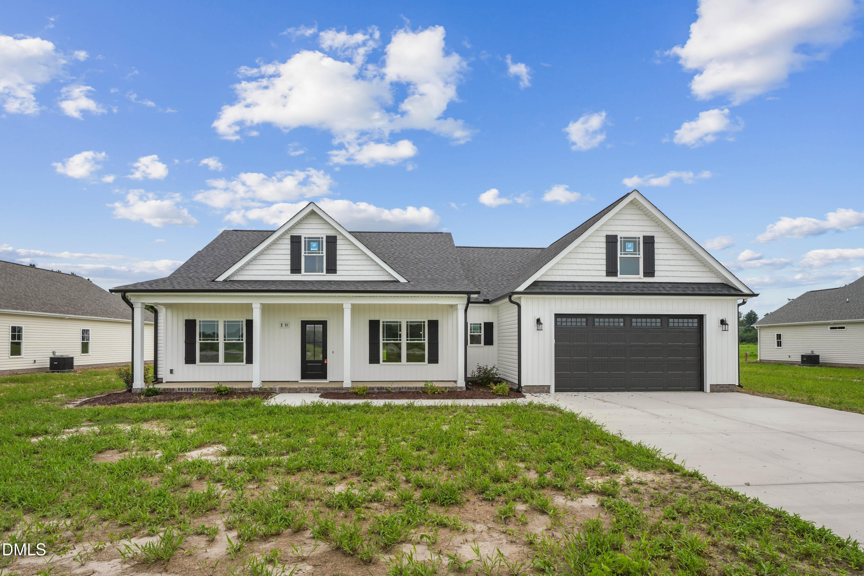 2811 US 13 — photo