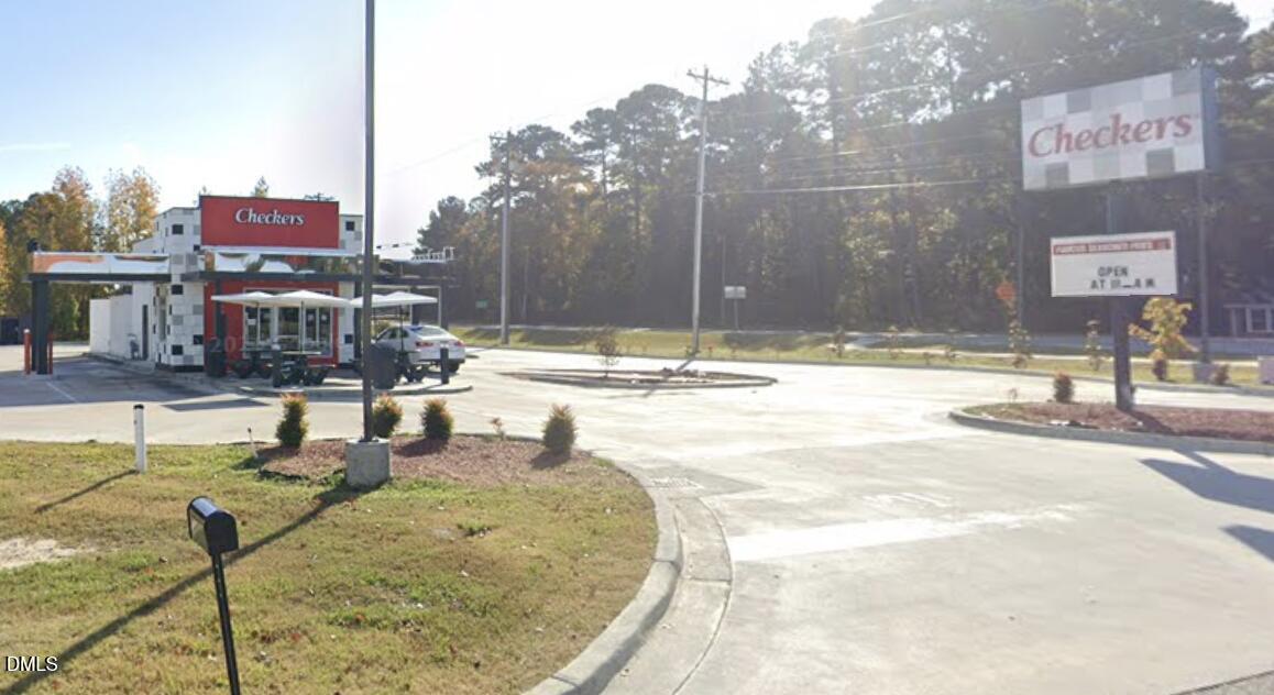 1888 E Raleigh Boulevard — photo