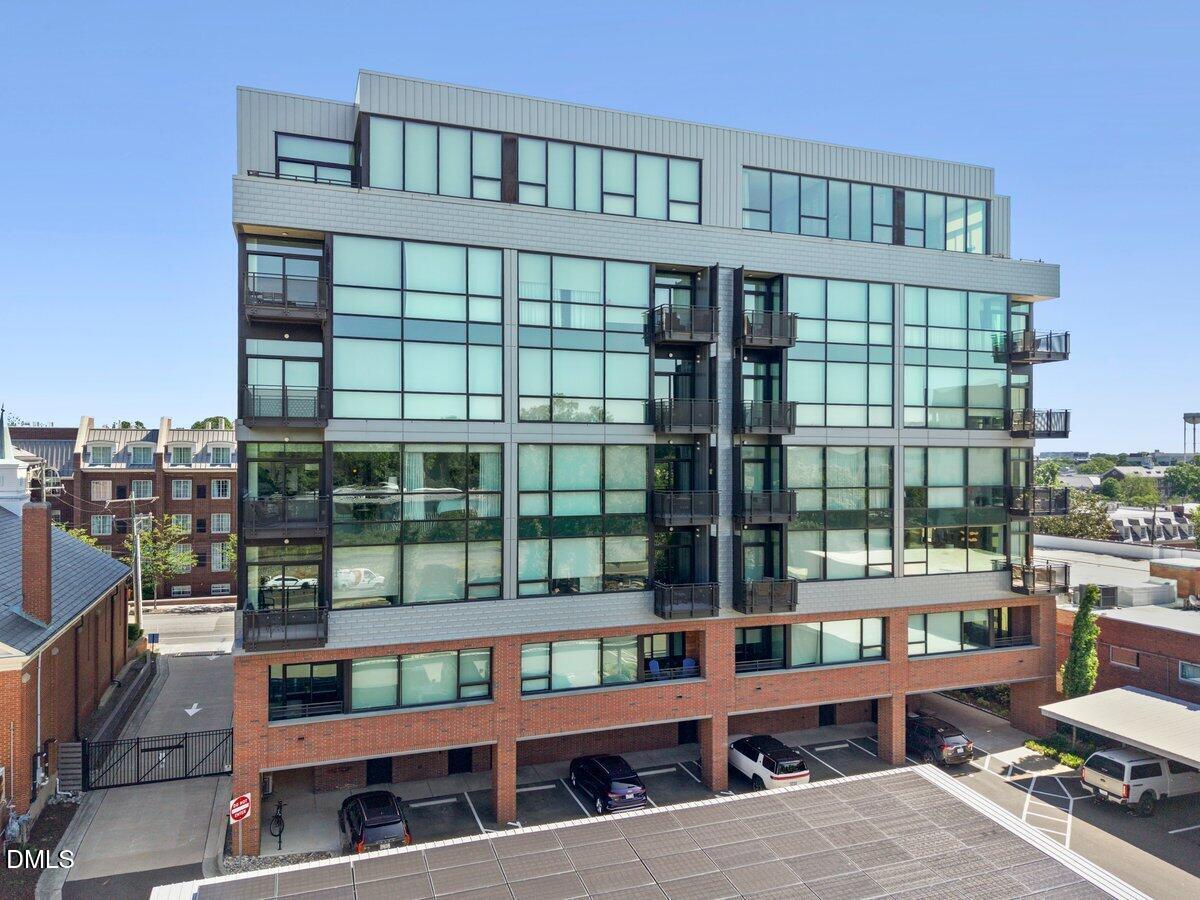 1105 W Main Street Unit 406 — photo