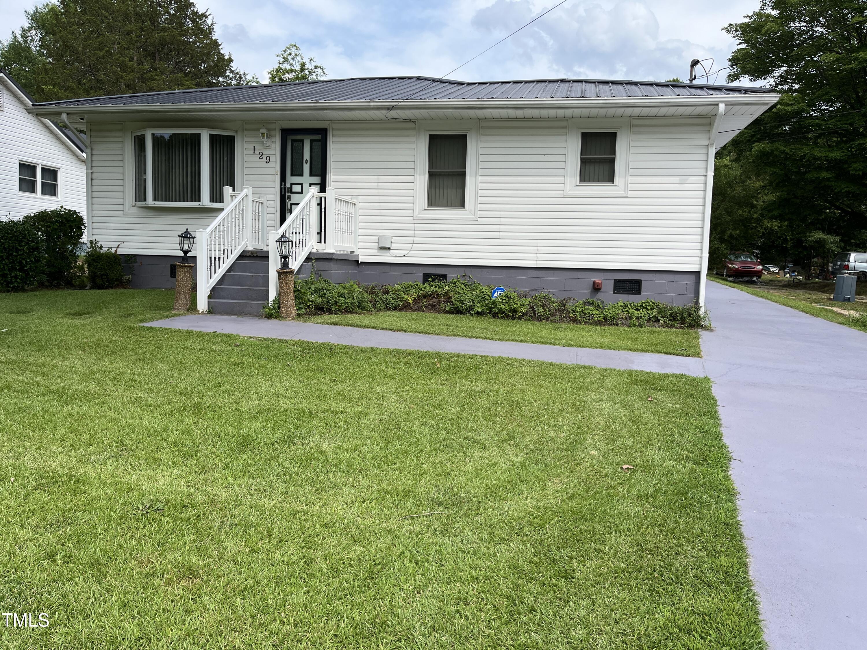 129 S Bullock Street — photo