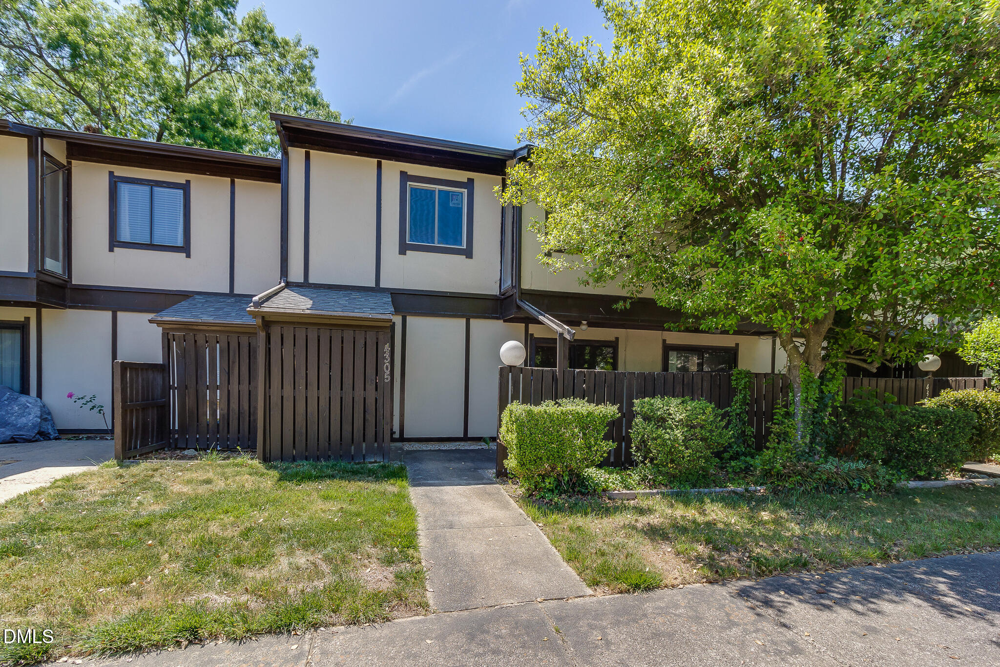 4305 Lake Ridge Drive — photo